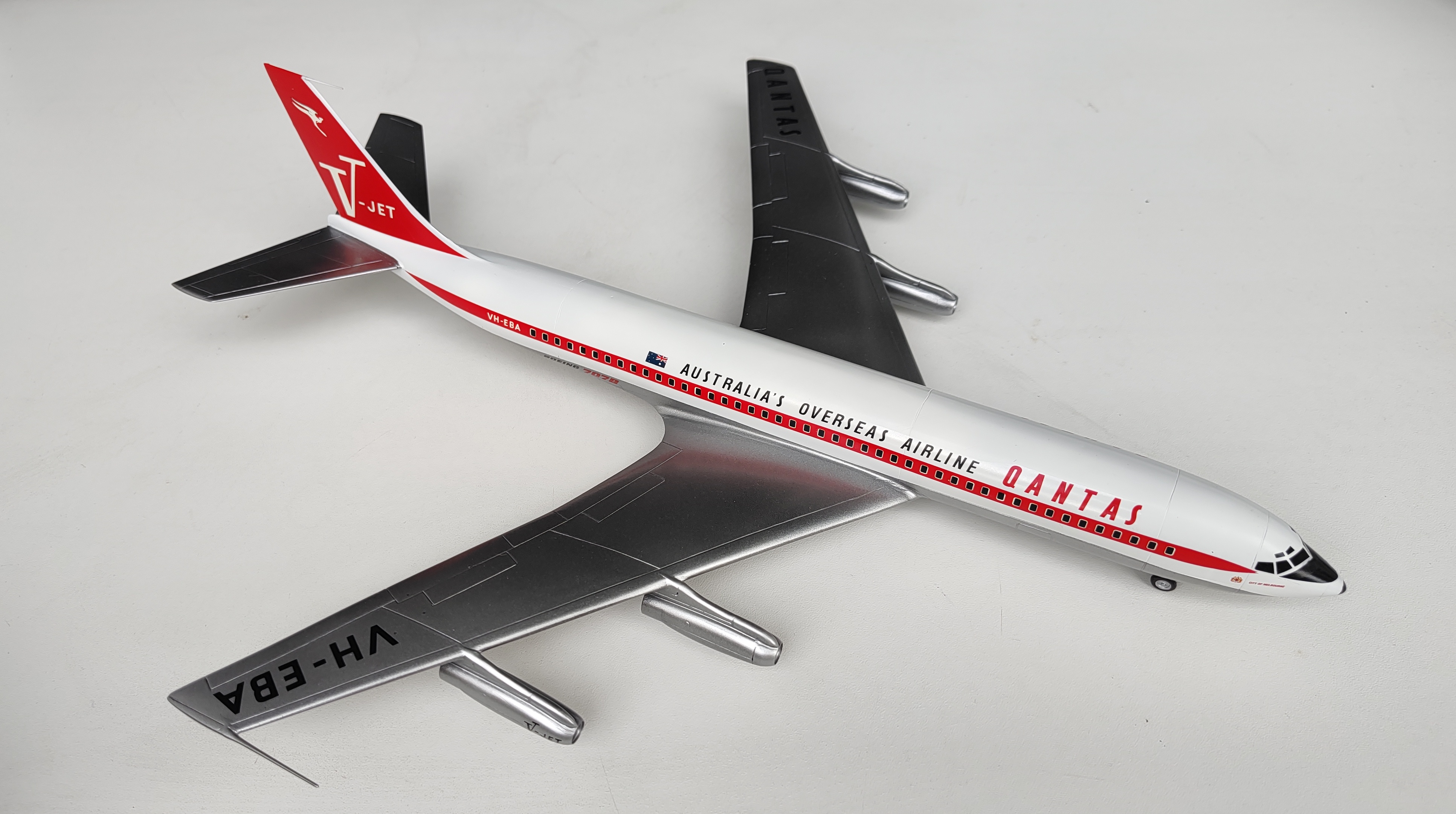 Boeing 707 Qantas - авиалайнер — IMG_20260615_170140803_cr