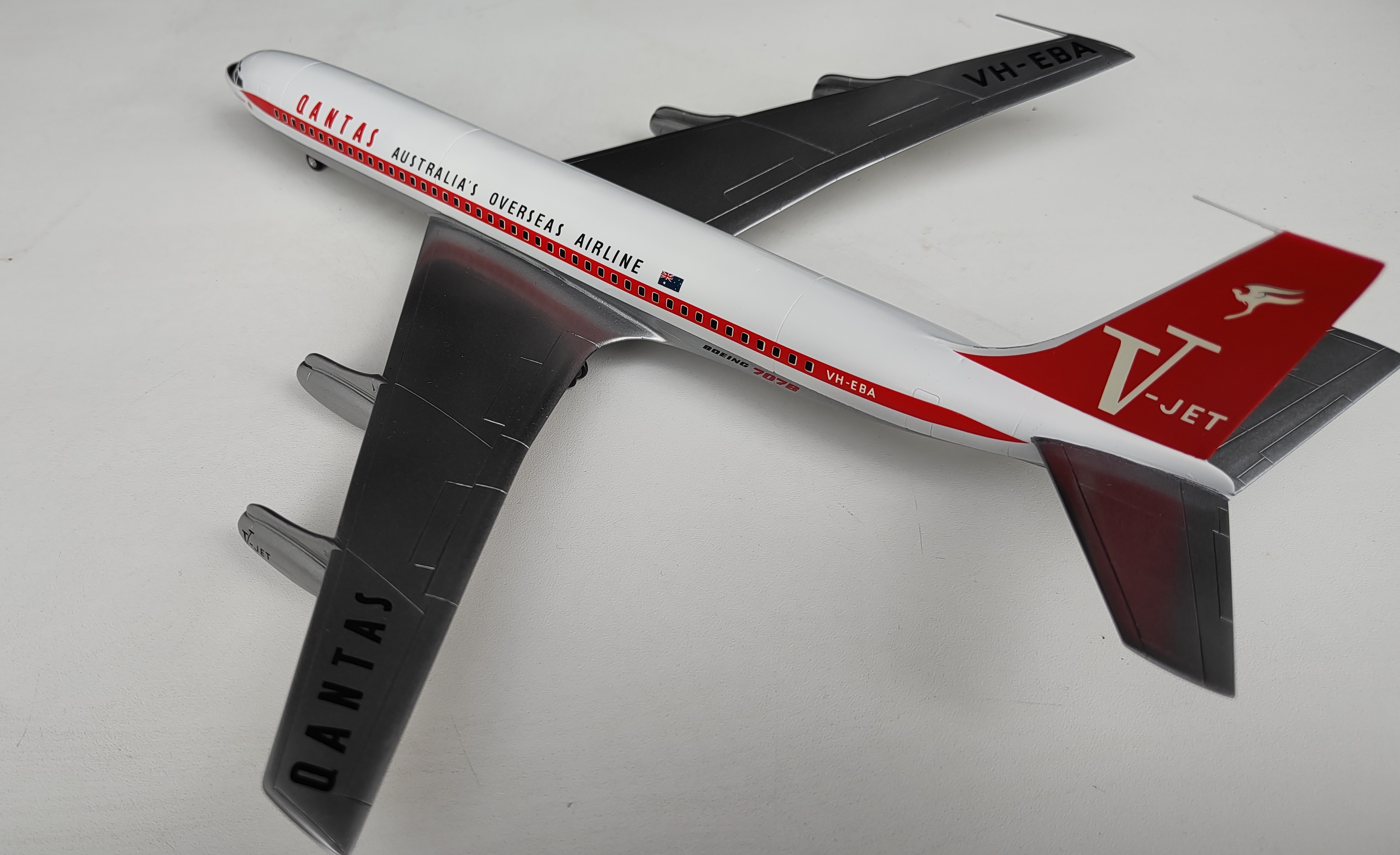 Boeing 707 Qantas - авиалайнер — IMG_20260615_170226002_cr